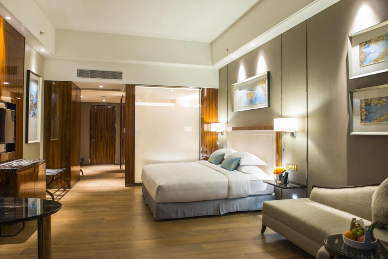 Forest City Marina Hotel Gelang Patah Esterno foto